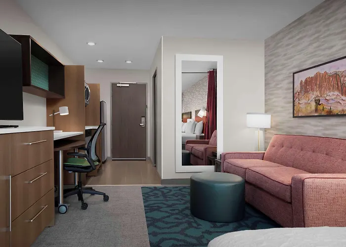 Hotel Home2 By Hilton North Happy Valley 3*