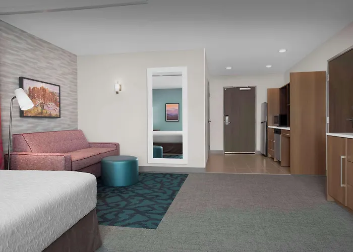 Hotel Home2 By Hilton North Happy Valley 3*