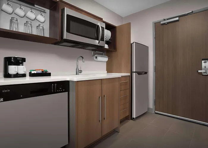 Home2 By Hilton North Happy Valley 3*